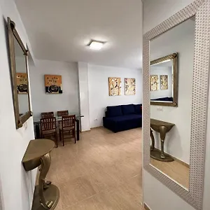 Appartamento Centro - Beautiful , Newly Renovated 2 Bedroom, Torremolinos